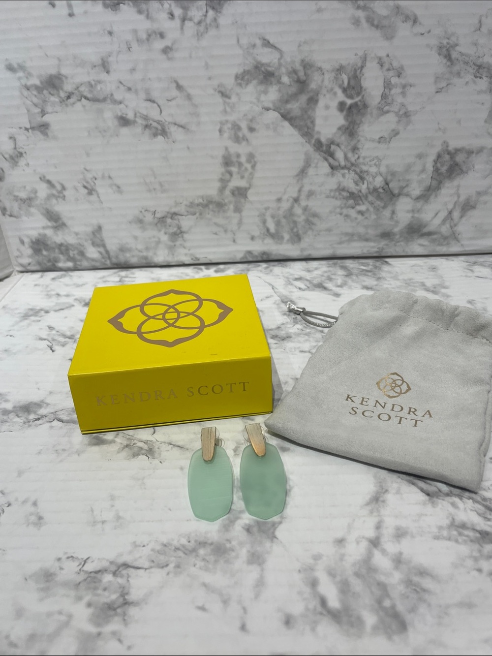 Kendra Scott Aragon Statement Earings